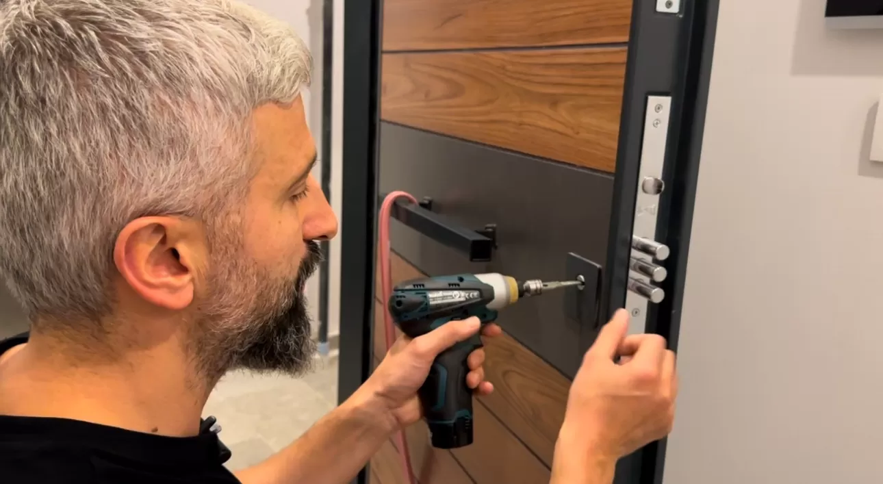 Erenköy Kapı Açma